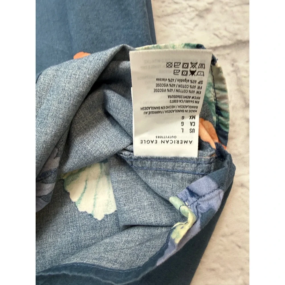 American Eagle Floral Button Down Mens Large Blue Summer I Turned Pretty